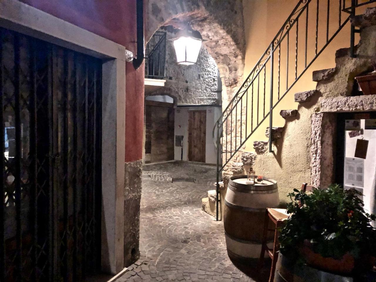 Apartment Del Pescatore Torri Del Benaco Εξωτερικό φωτογραφία